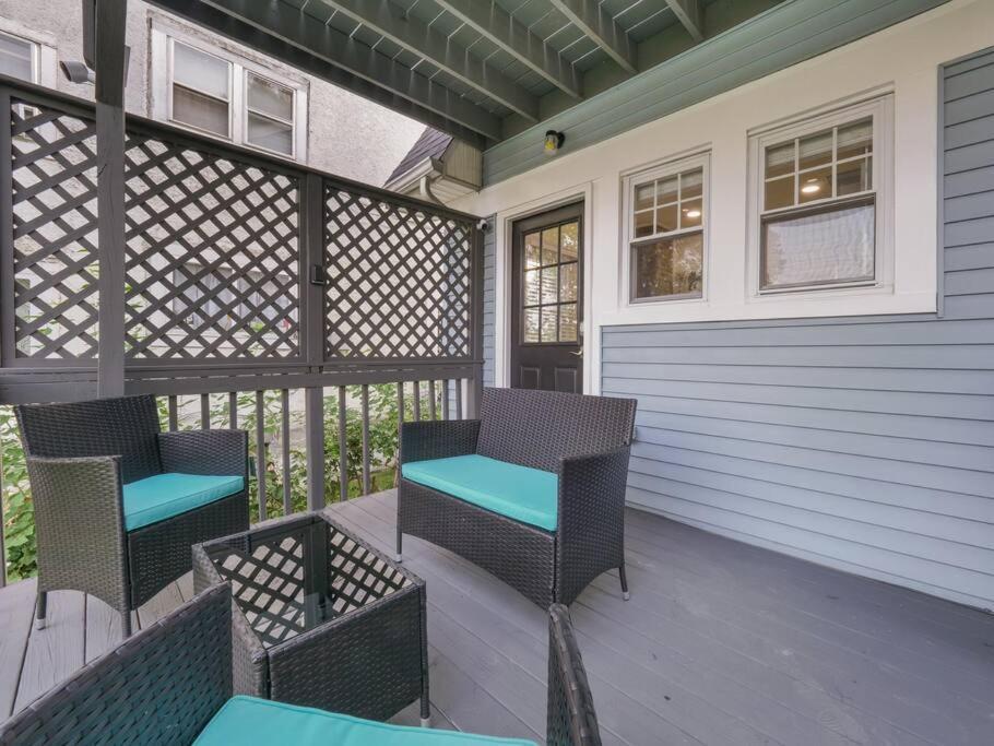 Midcentury Mod Suite, Hudson River/mt Beacon Views Apartment