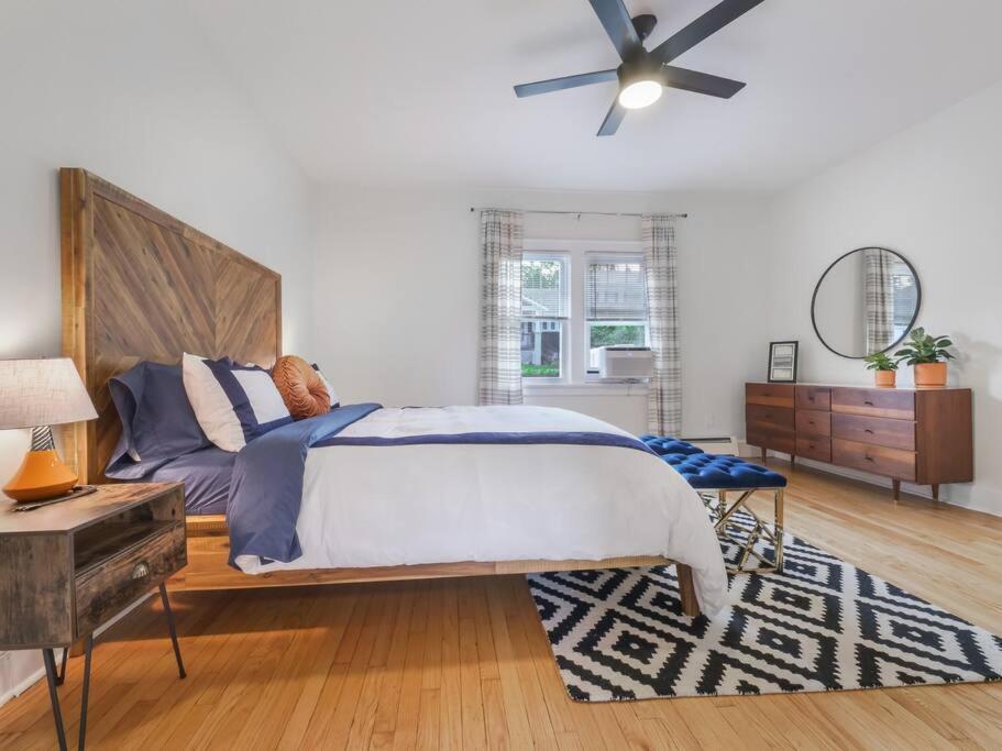 Apartment Midcentury Mod Suite, Hudson River/mt Beacon Views *